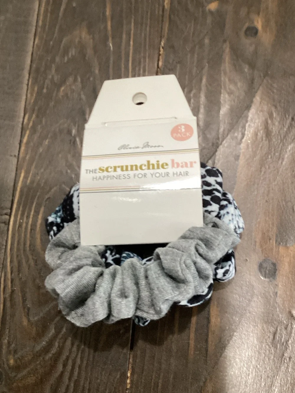 Olivia Moon Gray and Black‎ Patterned Scrunchie 3-Pack